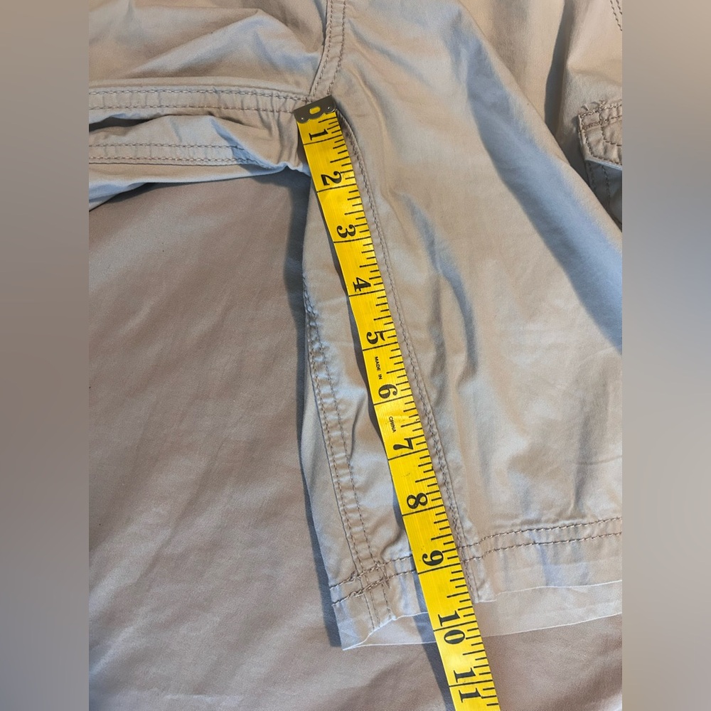 Lee Extreme Motion Cargo Utility 10” Inseam Mens Shorts Size 28 Velcro C - Picture 13 of 13